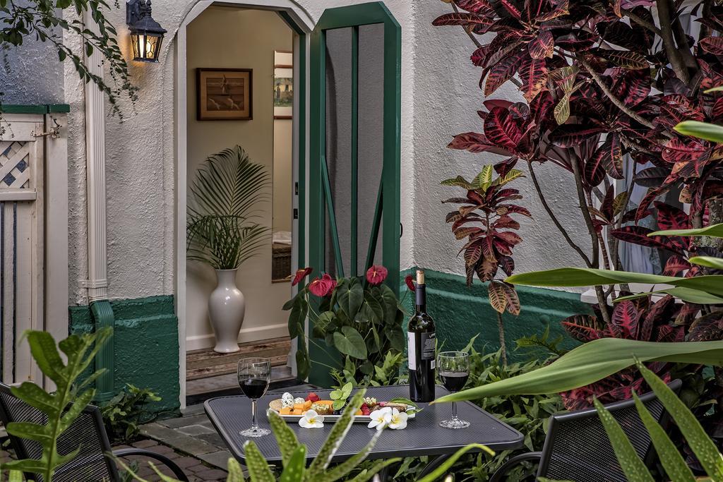 The Historic Wailuku Inn Maui Extérieur photo